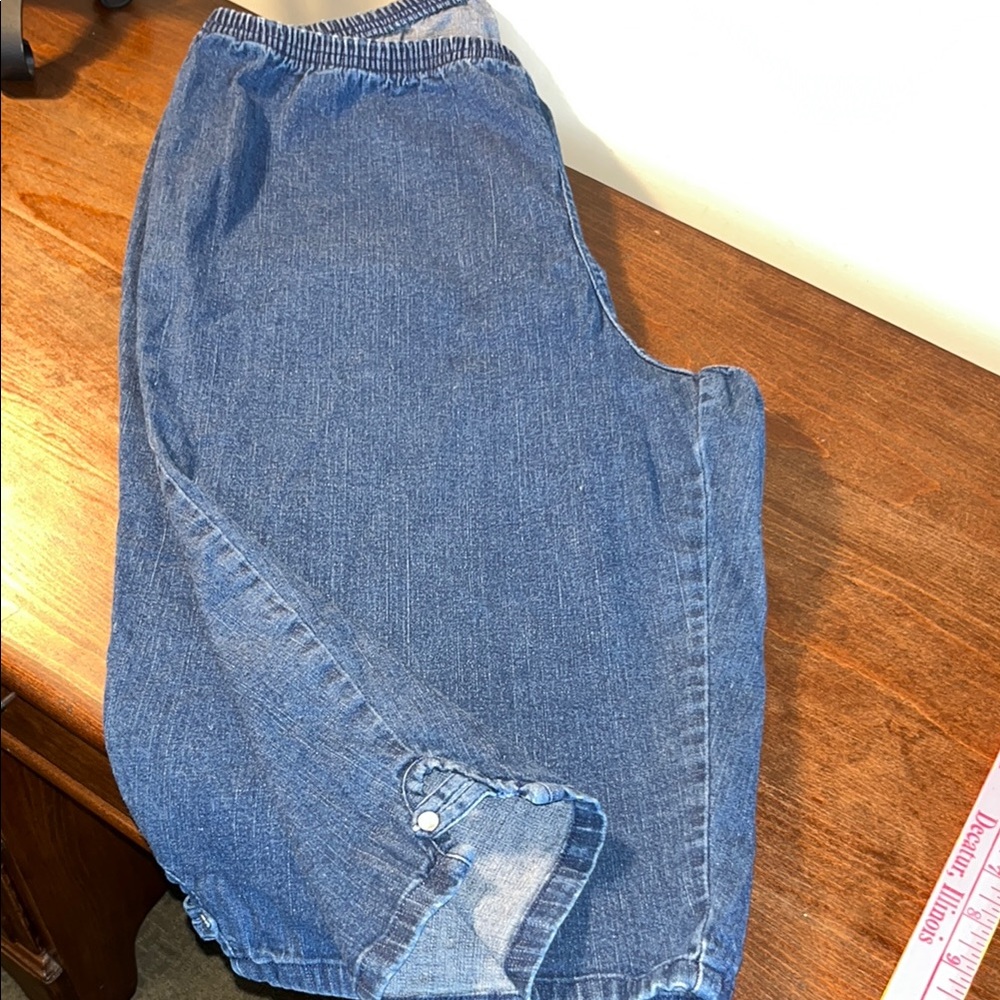 Croft & Barrow Blue Ankle Cropped Jeans